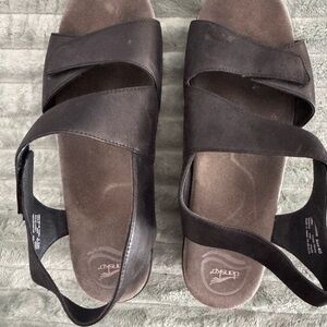 Dansko Women's Dark Brown Sandals